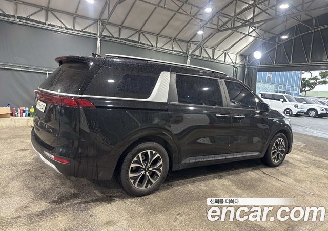 Kia Carnival Diesel 9-Seater Prestige — пробег 91 838 км — фото 5 из 5