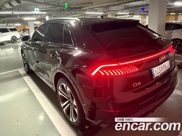 Audi Q8 55 TFSI Quattro Premium — пробег 27 480 км — фото 5 из 5