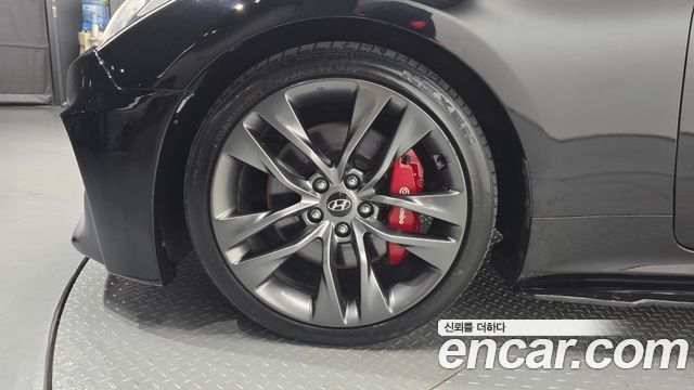 Hyundai Genesis из Кореи Encar