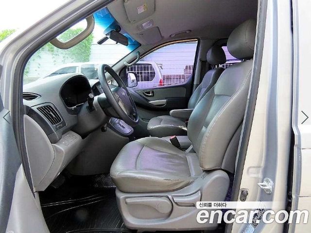 Hyundai Starex 5-Seater VAN CVX Luxury — пробег 236 780 км — фото 5 из 5