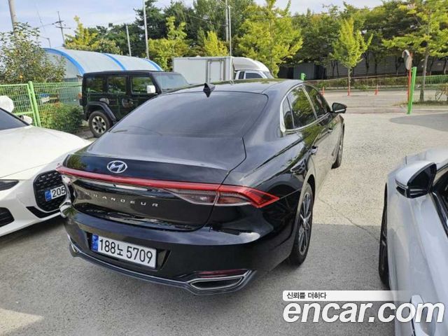 Hyundai Grandeur 2.5 Le Blanc — пробег 92 000 км — фото 5 из 5