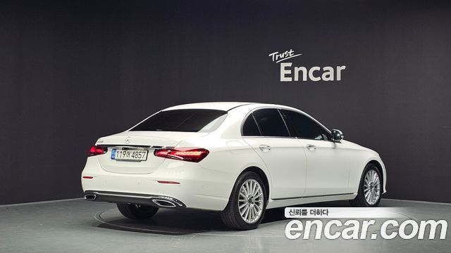 Mercedes-Benz E-Class из Кореи Encar