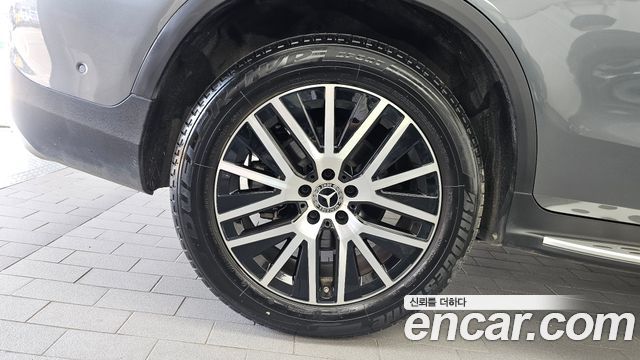 Mercedes-Benz GLC-Class GLC220 d 4MATIC — пробег 16 309 км — фото 5 из 5