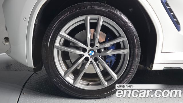 BMW X4 xDrive20d M Sport — пробег 105 101 км — фото 5 из 5
