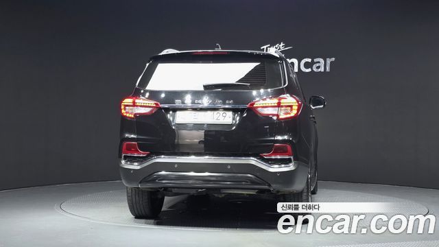 Ssangyong Rexton из Кореи Encar