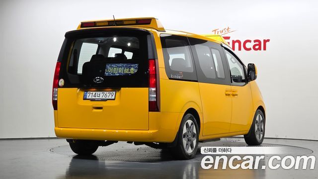 Hyundai Staria из Кореи Encar