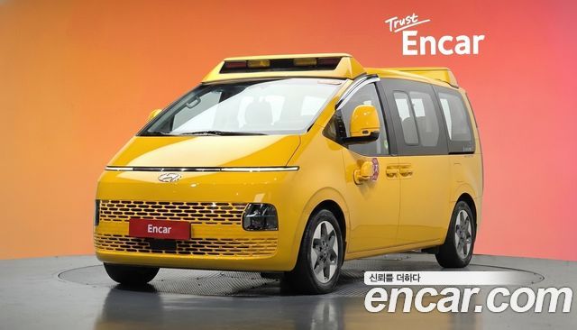 Hyundai Staria из Кореи Encar