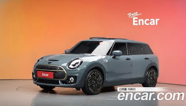 Mini Clubman Untold Edition 2nd Gen — пробег 17 847 км — фото 1 из 5