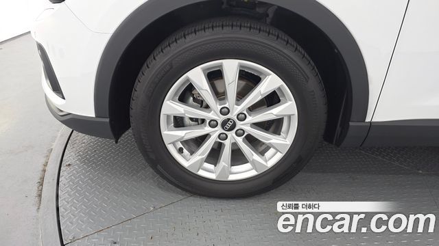 Audi Q3 из Кореи Encar