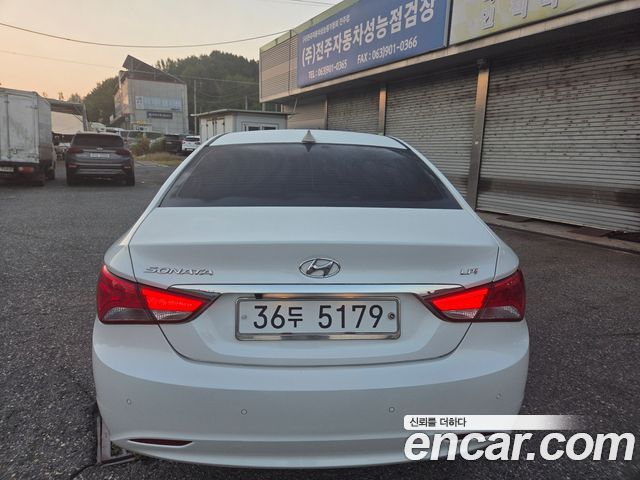 Hyundai Sonata LPI Premium — пробег 114 000 км — фото 5 из 5