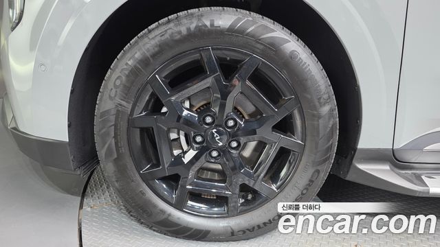 Kia Carnival HEV 7seater Gravity — пробег 16 859 км — фото 5 из 5