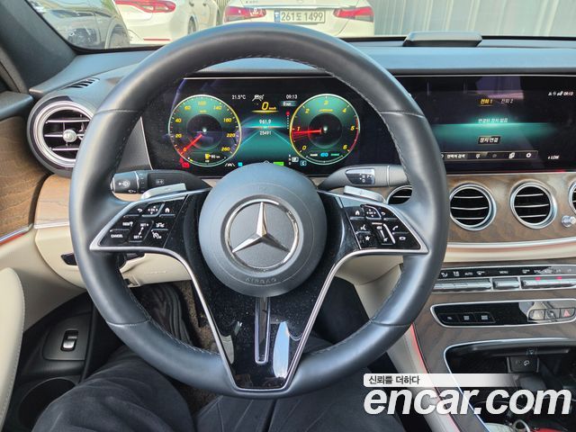 Mercedes-Benz E-Class E220d 4MATIC Exclusive — пробег 25 491 км — фото 5 из 5