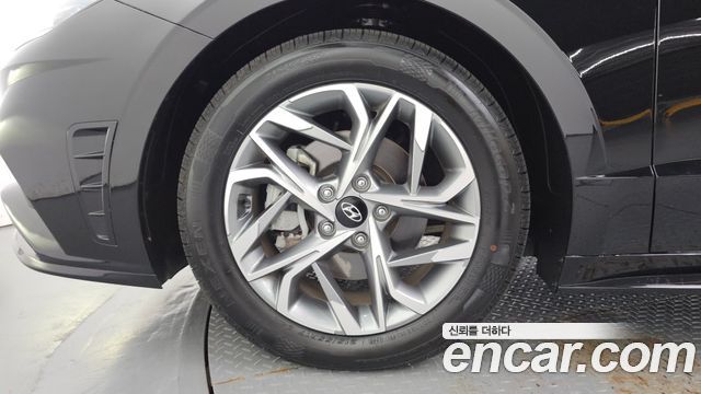 Hyundai Sonata 2.0 Premium Plus — пробег 60 703 км — фото 5 из 5