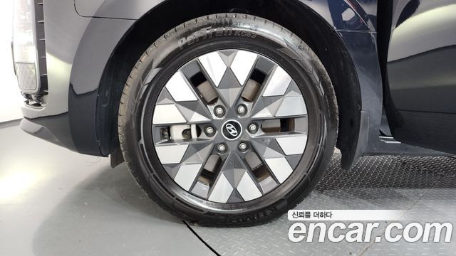 Hyundai Staria из Кореи Encar
