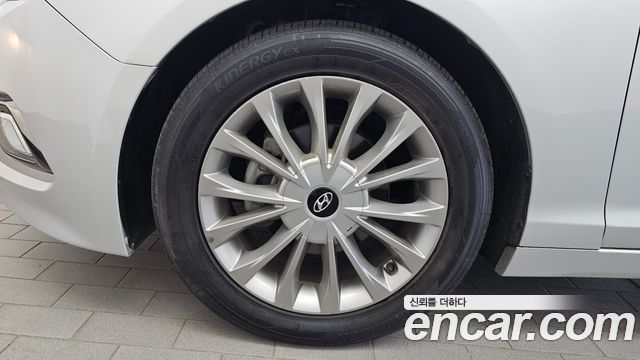 Hyundai Sonata 2.0 Smart — пробег 67 864 км — фото 5 из 5