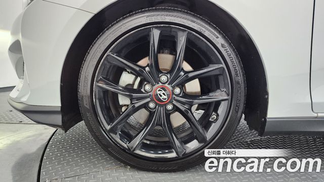 Hyundai Veloster из Кореи Encar