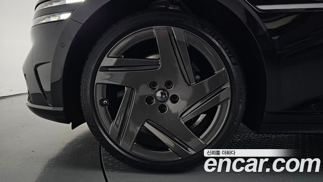 Genesis G90 из Кореи Encar