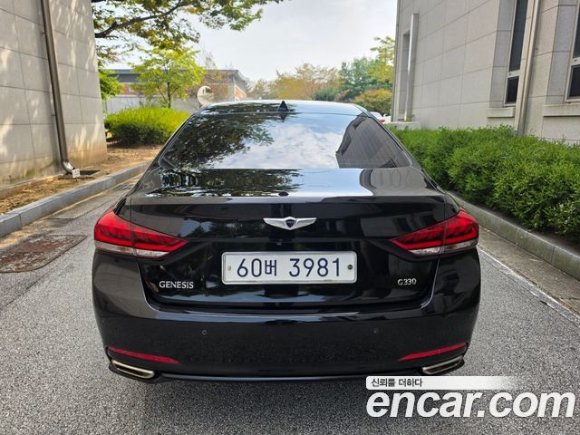 Hyundai Genesis из Кореи Encar
