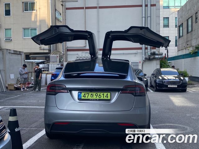 Tesla Model X AWD — пробег 5 300 км — фото 4 из 5