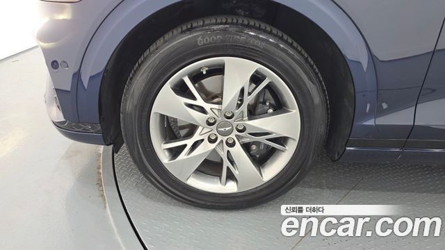 Genesis GV70 из Кореи Encar