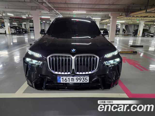BMW X7 xDrive 40i M Sport 6STR — пробег 5 004 км — фото 2 из 5