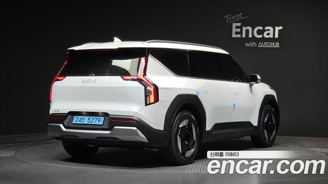 Kia EV9 из Кореи Encar