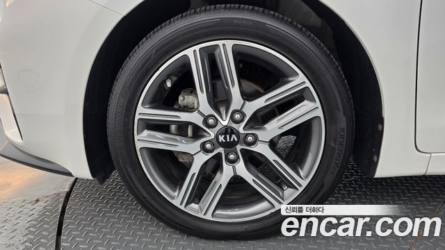 Kia K3 Luxury — пробег 88 639 км — фото 5 из 5