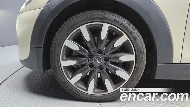 Mini Cooper Convertible из Кореи Encar