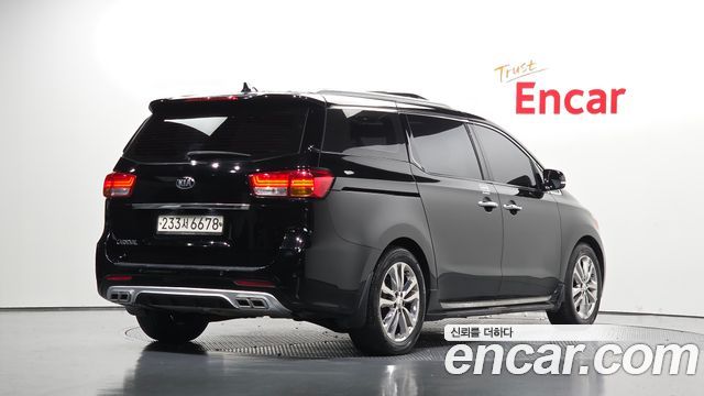 Kia Carnival из Кореи Encar