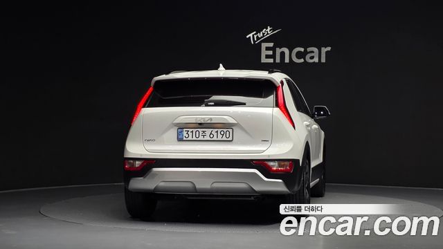 Kia Niro Trendy — пробег 55 901 км — фото 4 из 5