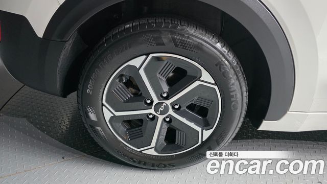 Kia Niro Trendy — пробег 55 901 км — фото 5 из 5