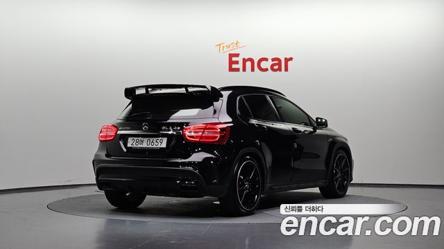 Mercedes-Benz GLA-Class из Кореи Encar