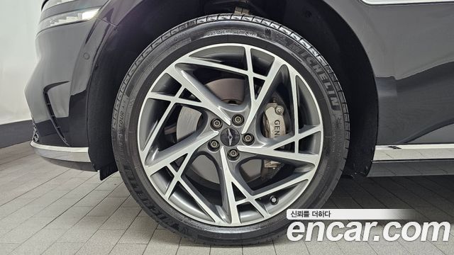Genesis G90 из Кореи Encar