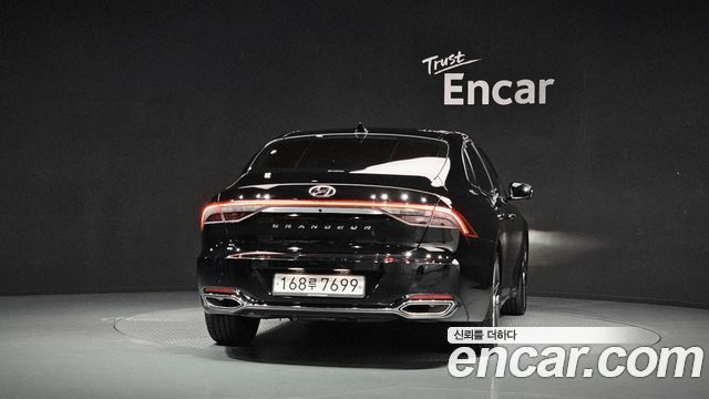 Hyundai Grandeur из Кореи Encar
