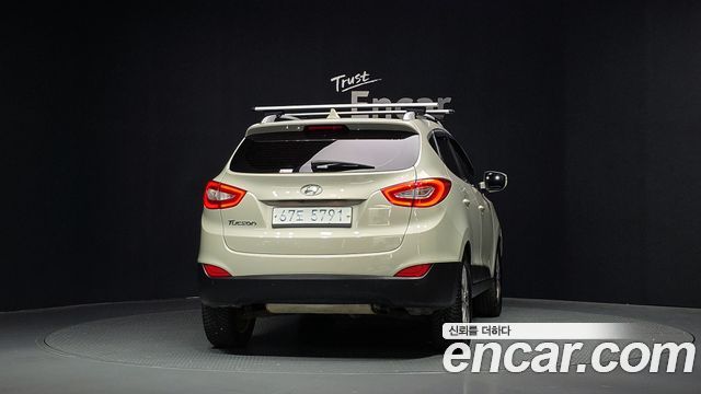 Hyundai Tucson Diesel(e-VGT) 4WD Modern — пробег 169 631 км — фото 4 из 5