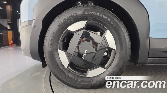Kia PV5 из Кореи Encar