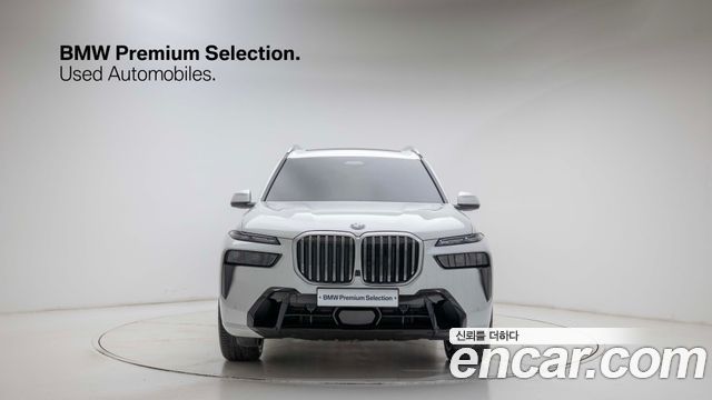 BMW X7 xDrive 40i M Sport 6STR — пробег 4 000 км — фото 2 из 5