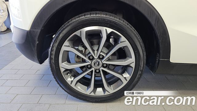 Ssangyong TIBOLI из Кореи Encar
