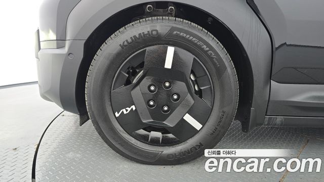 Kia PV5 из Кореи Encar