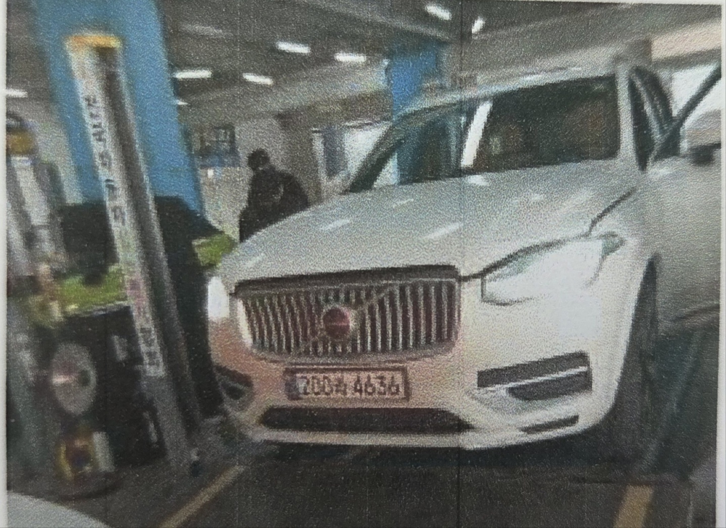 Фотографии, сделанные во время проверки, подписи