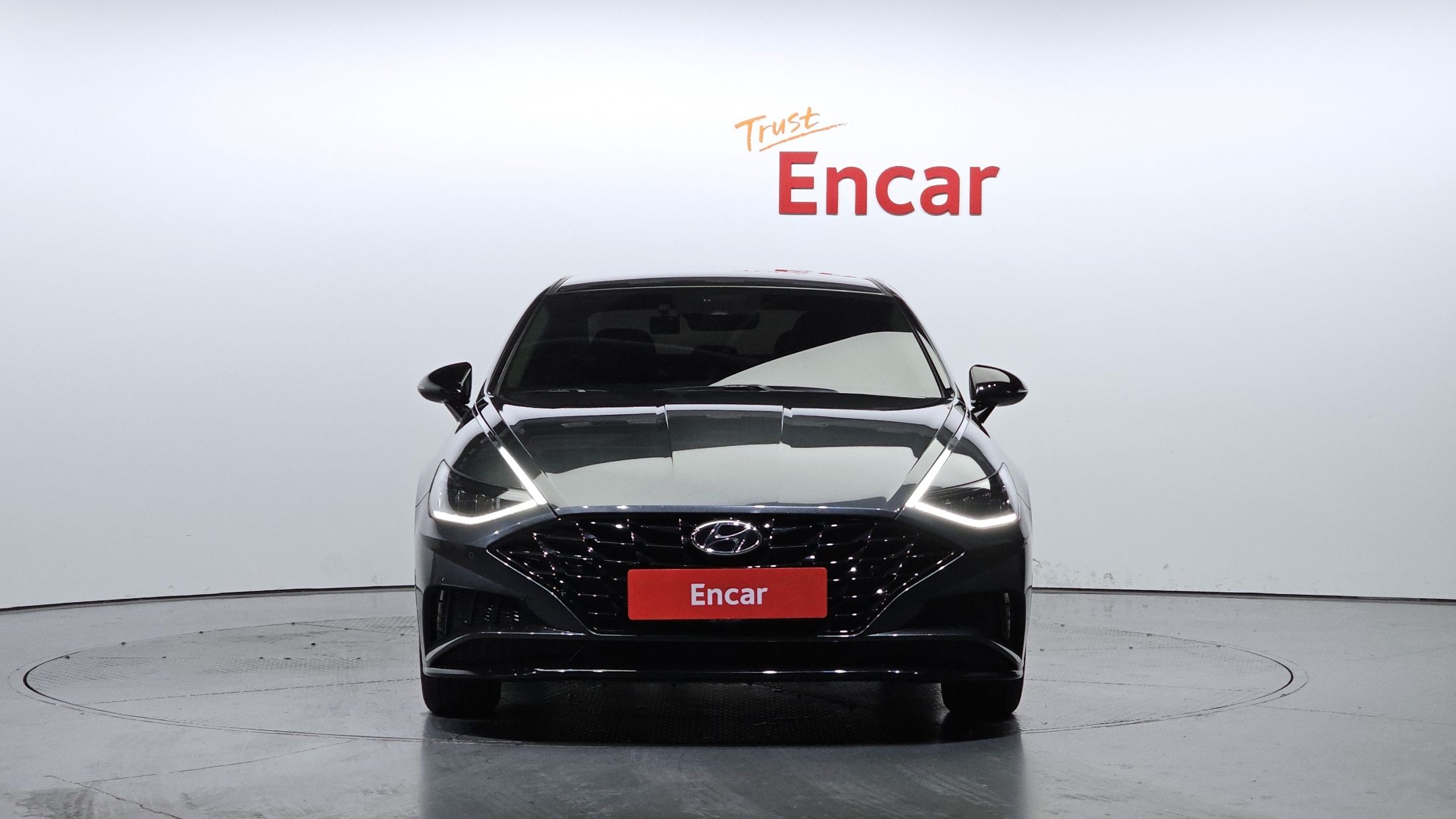 HYUNDAI SONATA DN8 из Кореи Encar