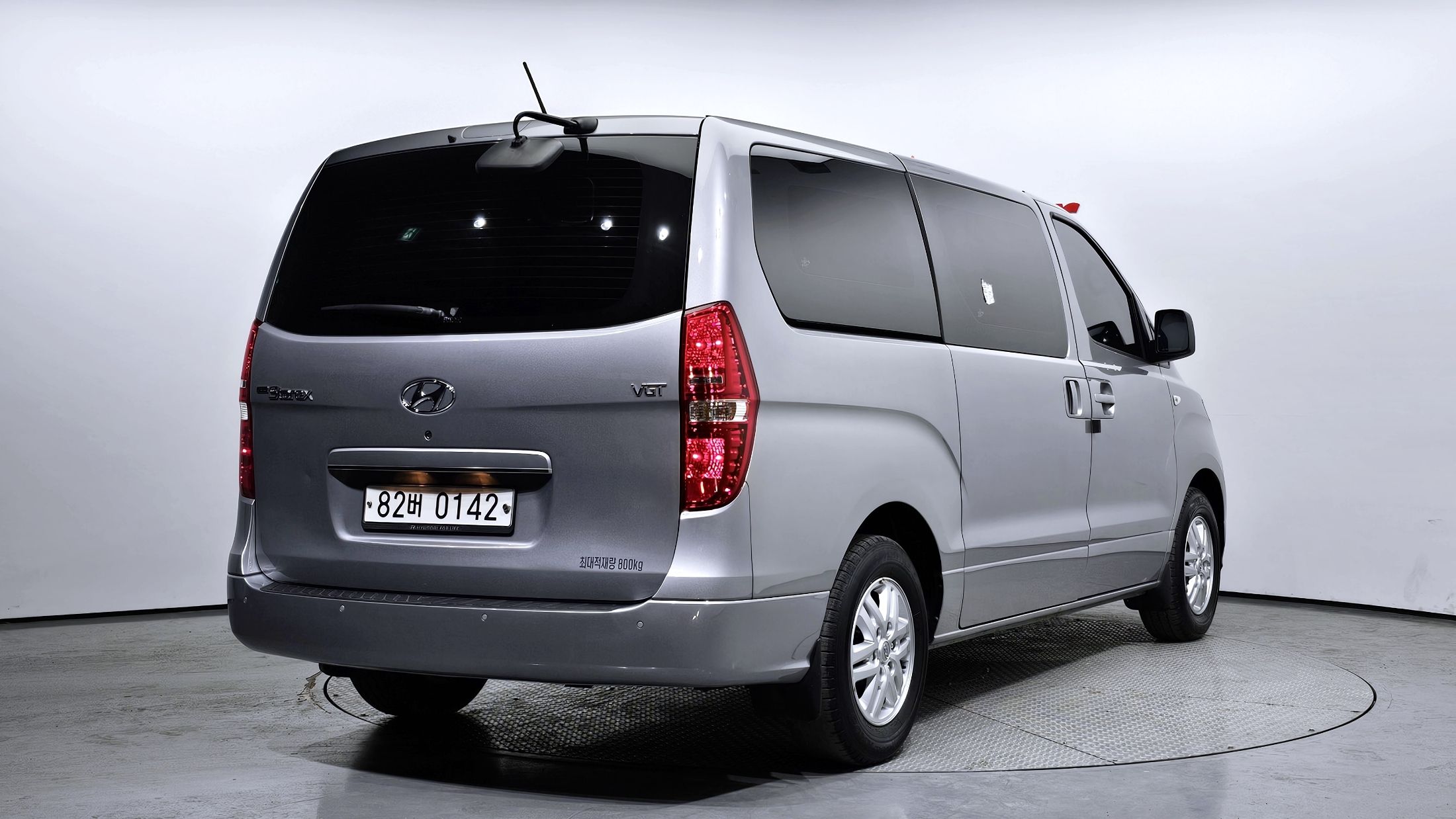 HYUNDAI STAREX GRAND из Кореи Encar