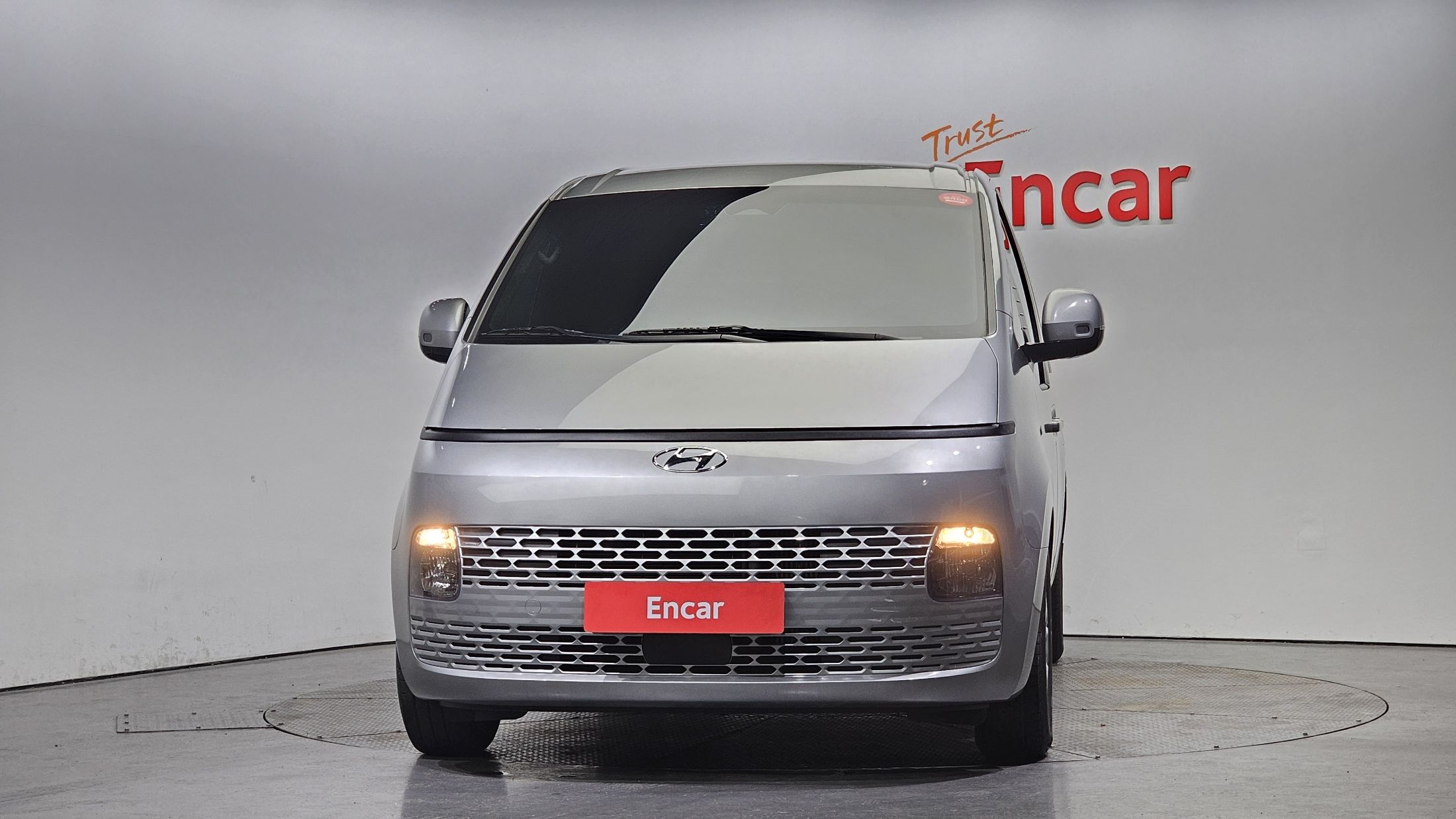 HYUNDAI STARIA из Кореи Encar